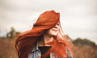 Îngrijirea părului vopsit – 3 reguli de aur pentru un păr strălucitor