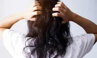 Șamponul HC+Probiotici potrivit pentru îngrijirea părului uscat